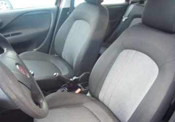 Fiat Punto Punto 2012 Hatchback 3d 1.2 8v 69KM 2014 Fiat Punto Fiat Punto IV Salon PL 1.2 Benzyna 69KM, zdjęcie 11