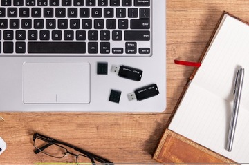 Флэш-накопитель GOODRAM 32 ГБ UME2 USB 2.0 Желтый