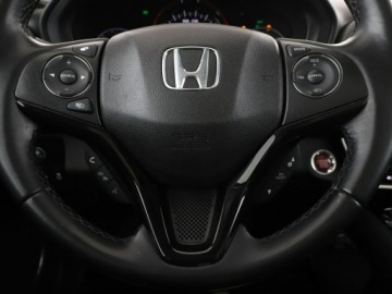 Honda HR-V II SUV 1.5 i-VTEC 130KM 2018 Honda HR-V Automat Exclusive Panorama Navi, zdjęcie 20