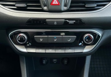Hyundai i30 III Wagon Facelifting 1.0 T-GDI 120KM 2022 Hyundai i30 Po serwisie Nowe opony, Tempomat, Czujniki parkowa, Salon Pols, zdjęcie 23