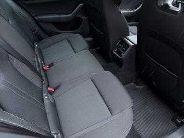 Skoda Octavia IV Liftback 1.5 TSI EVO 150KM 2023 Skoda Octavia IV 1.5 TSI / 150 KM Sportline DSG Sa, zdjęcie 34