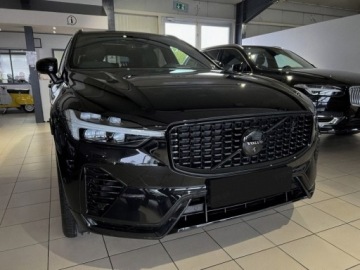 Volvo XC60 II 2025 VOLVO XC60 B5 B AWD Ultra Black Edition Suv 2.0 (264KM) 2025, zdjęcie 3