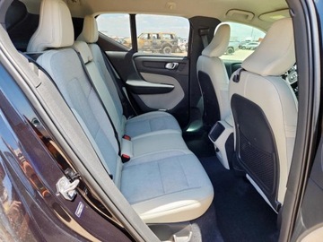 Volvo XC40 2020 Volvo XC 40 T4 Momentum 2020 2.0l 2.0 Benzyna 187KM, zdjęcie 10