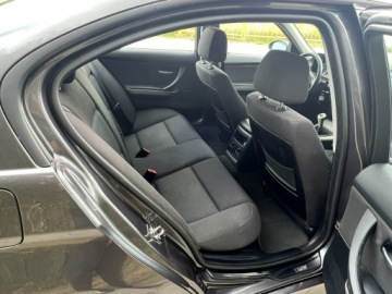BMW Seria 3 E90-91-92-93 Limuzyna E90 320d 163KM 2005 BMW 320 D E90 Zarejestrowany 2.0 163 KM, zdjęcie 7