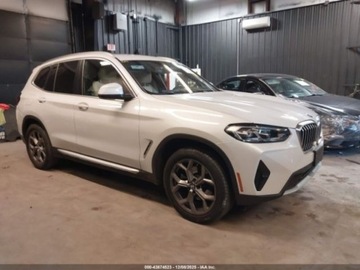 BMW X3 G01 2022 BMW X3 XDrive30i 2022, 2.0L R4 248KM, 4x4, od ubezpieczalni 2.0 Benzyna, zdjęcie 2
