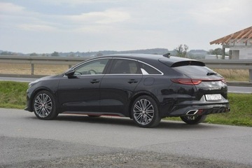 Kia Proceed Shooting Brake 1.6 T-GDI 204KM 2019 Kia Pro Cee&#039;d 1.6 Turbo GT panorama FULL LED, zdjęcie 4