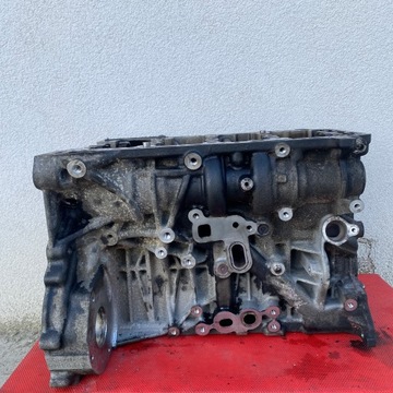 BLOK MOTORU BMW E60 E83 E84 E87 E90 E91 X1 X3 2.0D