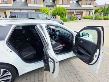 Renault Talisman Kombi 1.6 Energy dCi 130KM 2017 Renault Talisman Intens___1.6dCi 130KM Pure LED Vision Skora BOSE Panorama, zdjęcie 10