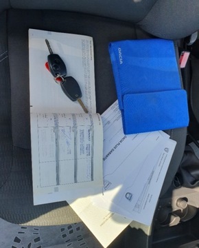 Dacia Lodgy Minivan 1.6 84KM 2012 Dacia Lodgy 1.6 83km Klima Nowy Rozrzad 2-Wlascicieli 1.6 Benzyna 83KM, zdjęcie 14