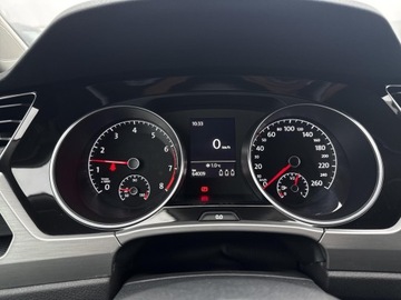 Volkswagen Touran III 1.5 TSI EVO 150KM 2020 Volkswagen Touran 1.5 TSI / 150KM, HAK, Salon Pols, zdjęcie 12