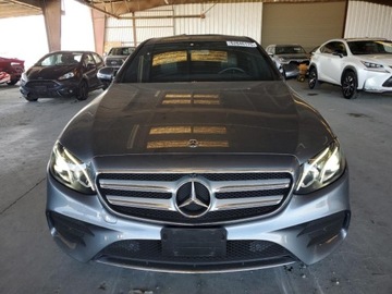 Mercedes Klasa E W213 2020 Mercedes-Benz Klasa E 350 2020 2.0l 2.0 Benzyna 255KM, zdjęcie 5