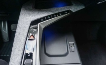 Peugeot 3008 II Crossover Facelifting  1.2 PureTech 130KM 2024 Peugeot 3008 Peugeot 3008 Allure MHEV 1.2 Benzyna 130KM, zdjęcie 22