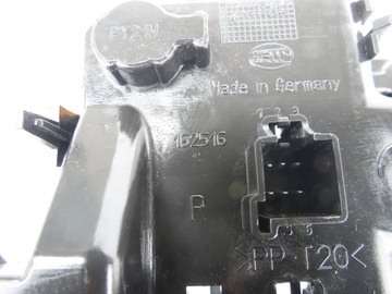 ВСТАВКА ЛАМПЫ ЗАДНЯЯ ПРАВАЯ VOLVO S80 II