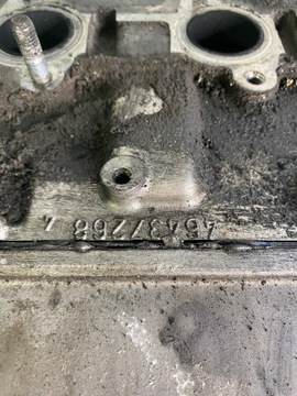 ALFA ROMEO 156 2.4JTD HLAVA MOTORU + VSTŘIKOVAČE VSTŘIKOVACÍ TRYSKA 46437268