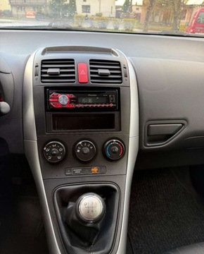 Toyota Auris I Hatchback 5d Facelifting 1.4 D-4D 90KM 2012 Toyota Auris Toyota Auris 1.4 D-4D Edition 1.4 Diesel 90KM, zdjęcie 10