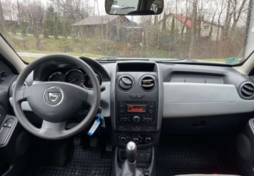 Dacia Duster I SUV Facelifting 1.6 16V 105KM 2014 Dacia Duster Dacia Duster 1.6 16V 105 4x2 Ice 1.6 Benzyna 105KM, zdjęcie 22