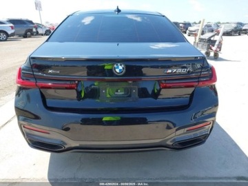 BMW Seria 7 G11-G12 2021 BMW Seria 7 750i xDrive 2021 4.4l 4.4 Benzyna 523KM, zdjęcie 4