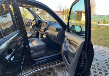 Toyota RAV4 II 2005 TOYOTA RAV 4 III (_A3_) 2.0 (ZSA35_) 158 KM, zdjęcie 1
