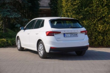 Skoda Fabia IV 1.0 MPI 80KM 2023 Skoda Fabia SalonPL, Kamera, Czuj. park., Klima, FrontLine Assist, Tempoma, zdjęcie 6