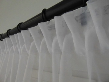 Занавес готовая гладкая до размера лента 250 см.