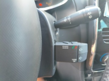 Renault Clio IV Hatchback 5d ENERGY TCe 99g 90KM 2015 Renault Clio RENAULT CLIO 900 TCE benzyna zarejestrowane w kraju Benzyna, zdjęcie 25