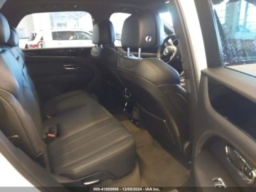 Bentley Bentayga 2021 Bentley Bentayga 2021 4.0l 4.0 Benzyna 542KM, zdjęcie 13