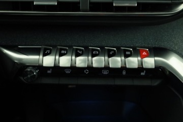 Peugeot 3008 II Crossover 1.2 PureTech 130KM 2018 Peugeot 3008 1.2 PureTech, Salon Polska, zdjęcie 14