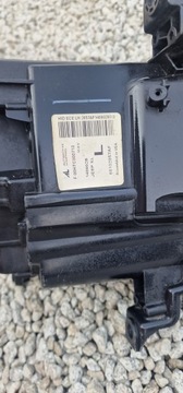 JEEP CHEROKEE KL 2015 2016 2017 SVĚTLO PRAVÁ LEVÝ XENON ORIGINÁLNÍ