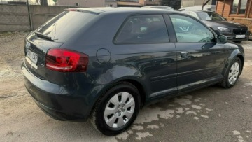 Audi A3 8P Hatchback 3d 1.6 TDI 105KM 2010 Audi A3 3-drzwiowe 1.6TDi OPŁACONY Bezwypadkowy, zdjęcie 9