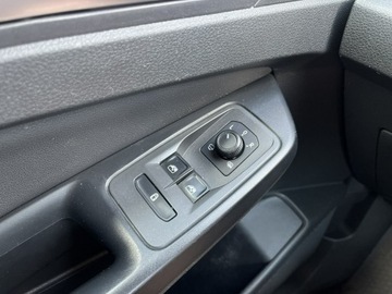 Volkswagen Caddy V Caddy 2.0 TDI 122KM 2021 Volkswagen Caddy 2.0-122KM Automat Navi 7-oso 2022, zdjęcie 15