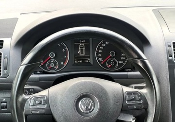 Volkswagen Touran II 1.4 TSI 140KM 2011 Volkswagen Touran AUTOMAT 140KM 5 FoteliZapraszamy 1.4 Benzyna, zdjęcie 2