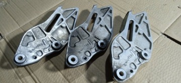 YAMAHA XJ 900 4KM 93-03 ЛЕВЫЙ КОМПЛЕКТ ВОДИТЕЛЯ КРЕПЛЕНИЕ ПЕРЕДНЕЙ ПОДНОЖКИ