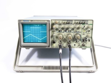 OSCYLOSKOP ANALOGOWO-CYFROWY 50MHz TEKTRONIX 2211
