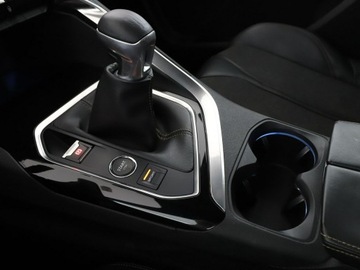 Peugeot 3008 II Crossover 1.5 BlueHDI 130KM 2018 Peugeot 3008 GT-Line panorama virtual navi PDC, zdjęcie 30