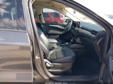 Ford Escape III 2020 Ford Escape 2020 FORD ESCAPE SE SPORT HYBRID Print 2.5 Hybryda 165KM, zdjęcie 13