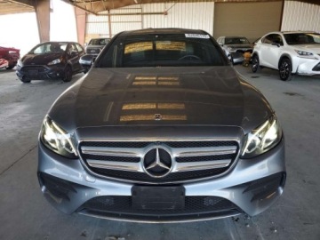 Mercedes Klasa E W213 2020 Mercedes-Benz Klasa E 350 2020 2.0l 2.0 Benzyna 255KM, zdjęcie 5