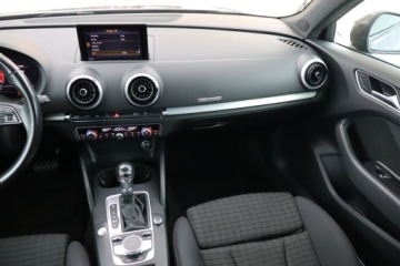 Audi A3 8V Sportback 5d Facelifting 1.5 TFSI 150KM 2018 Audi A3 1.5 TFSI, Salon Polska, Automat, Navi, zdjęcie 7