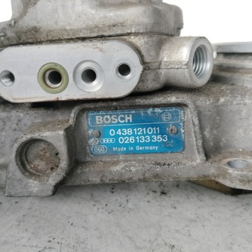AUDI 80 B3 1.8 ROZDZIELACZ PALIWA 026133353 BOSCH
