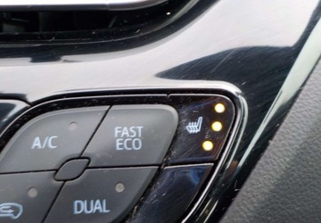 Toyota C-HR I Crossover Facelifting 2.0 Hybrid Dynamic Force 184KM 2023 Toyota C-HR Okazja 2.0 Hybryda 184KM, zdjęcie 25