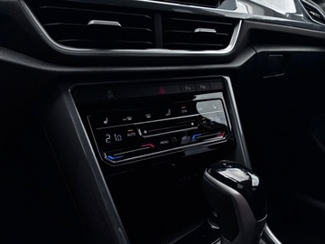 Volkswagen T-Roc I SUV Facelifting 1.5 TSI ACT 150KM 2025 Volkswagen T-Roc Final Edition 1.5 TSI DSG, zdjęcie 22