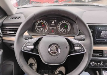 Skoda Kamiq 2024 Skoda Kamiq 2024r, 1.0 TSI. AUTOMAT. Uszkodzona. Poobijana. Jezdzi. VAT 23., zdjęcie 10