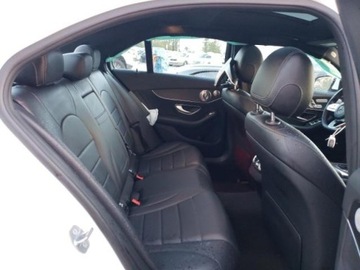 Mercedes Klasa C W205 2019 Mercedes-Benz Klasa C MERCEDES-BENZ C 300, 2019r., 2.0L, uszkodzony bok 2.0, zdjęcie 8