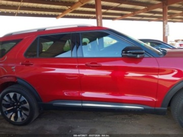 Ford Explorer VI 2026 Ford Explorer Platinum 2026 2.3 Benzyna 300KM, zdjęcie 5