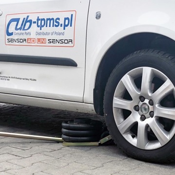 ПНЕВМАТИЧЕСКИЙ ПОДЪЕМНИК АВТОМОБИЛЬНОЙ ПОДУШКИ СНЕГОВИК 3T GSP3 STIX