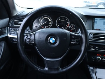 BMW Seria 5 F10-F11 Touring 520d 184KM 2012 BMW 5 520d, 181 KM, Automat, Skóra, Navi, Xenon, zdjęcie 22