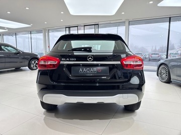 Mercedes GLA I Off-Roader Facelifting 1.6 180 122KM 2019 Mercedes-Benz GLA 180 180 7G-DCT / CarPlay/Android, zdjęcie 2