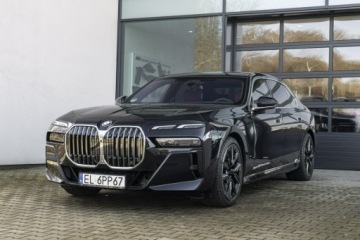 BMW Seria 7 G70 Sedan 3.0 40d 299KM 2026 BMW 740 xDrive Limuzyna - DEMO - Koła zimowe w, zdjęcie 4