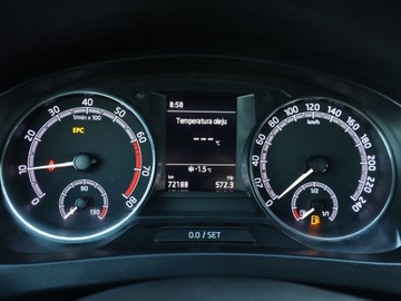 Skoda Rapid II Liftback Facelifting 1.0 TSI 95KM 2019 Skoda Rapid 1.0 TSI, Salon Polska, Serwis ASO, zdjęcie 10