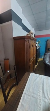 Льняной шкаф