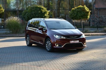 Chrysler Pacifica II 3.6 V6 291KM 2020 Chrysler Pacifica 3.6 GAZ 2020r. Touring L Plus